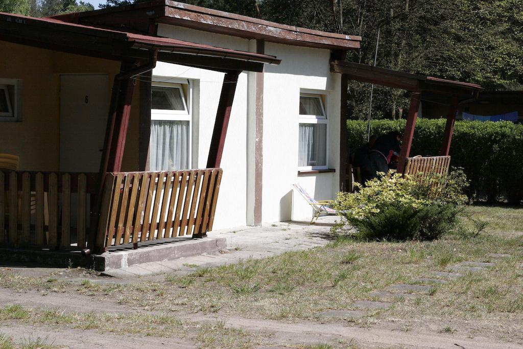 Osrodek Wypoczynkowy Jelonek Hotel Волщин Екстериор снимка