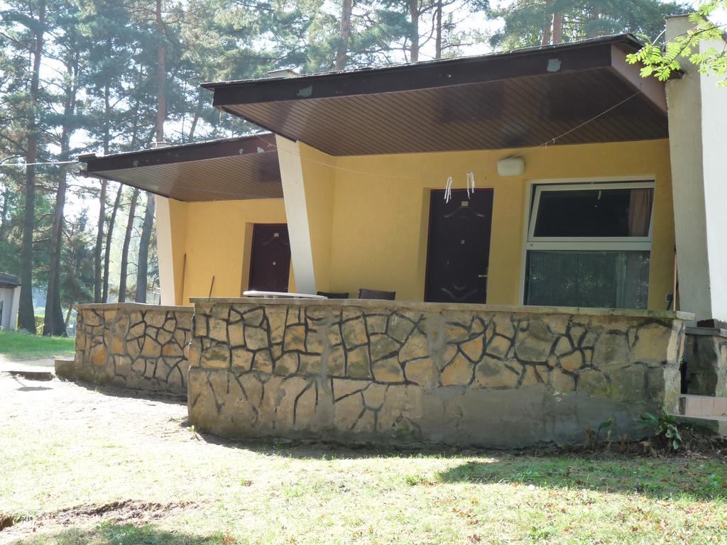 Osrodek Wypoczynkowy Jelonek Hotel Волщин Екстериор снимка